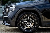 Fotos Mercedes-Benz GLB 220 AMG PAKKET