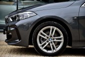 Fotos BMW 116 5-deurs dA M SPORT PAKKET (EU6AP)