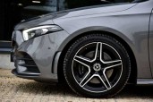 Fotos Mercedes-Benz A 220 AMG LINE